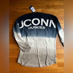 UCONN fanatics long sleeve